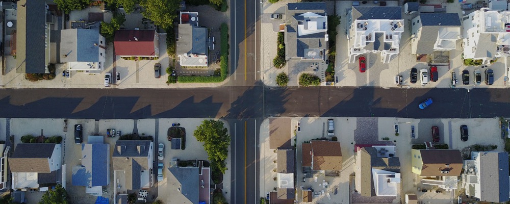 L'administrateur de biens a pour mission principale de gérer les biens immobiliers locatifs de propriétaires et d’être leur intermédiaire.